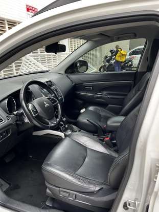 MITSUBISHI-ASX-2015