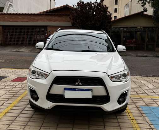 MITSUBISHI-ASX-2015