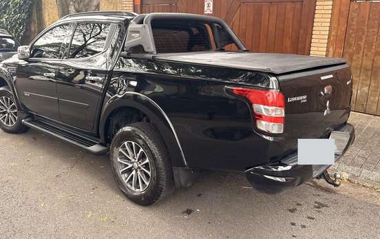 MITSUBISHI-L200 TRITON-2019