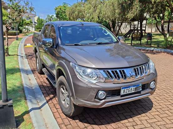 MITSUBISHI-L200 TRITON-2.4 16V TURBO DIESEL SPORT HPE TOP CD 4P 4X4 AUTOMÁTICO MITSUBISHI-L200 TRITON-2016
