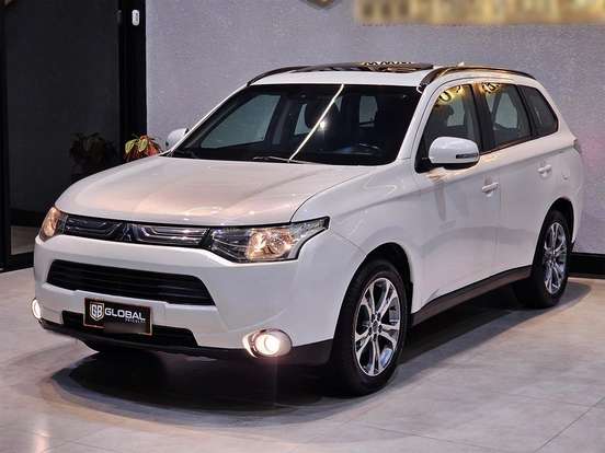 MITSUBISHI-OUTLANDER-2.0 16V GASOLINA 4P AUTOMÁTICO MITSUBISHI-OUTLANDER-2014