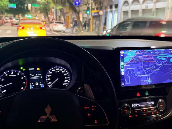 MITSUBISHI-OUTLANDER-3.0 GT 4X4 V6 24V GASOLINA 4P AUTOMÁTICO MITSUBISHI-OUTLANDER-2017