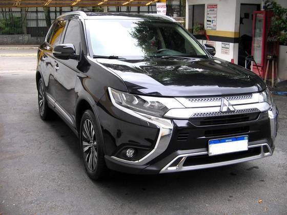 MITSUBISHI OUTLANDER 3.0 MIVEC V6 GASOLINA HPE-S AWD AUTOMÁTICO