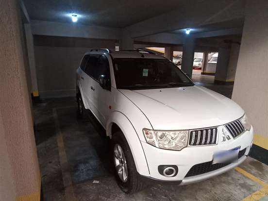 MITSUBISHI-PAJERO DAKAR-3.5 HPE 7 LUGARES 4X4 V6 24V FLEX 4P AUTOMÁTICO MITSUBISHI-PAJERO DAKAR-2013