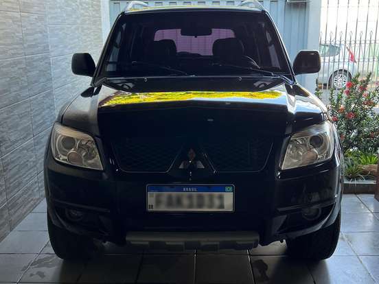 MITSUBISHI-PAJERO TR4-2.0 4X2 16V 140CV FLEX 4P AUTOMÁTICO MITSUBISHI-PAJERO TR4-2012