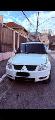 MITSUBISHI-PAJERO TR4-2013