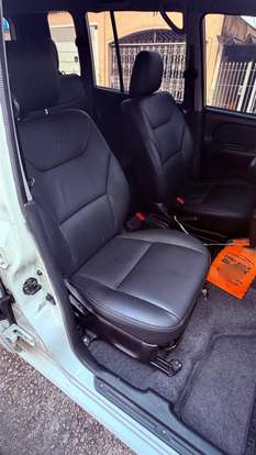 MITSUBISHI-PAJERO TR4-2013