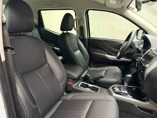 NISSAN-FRONTIER-2023