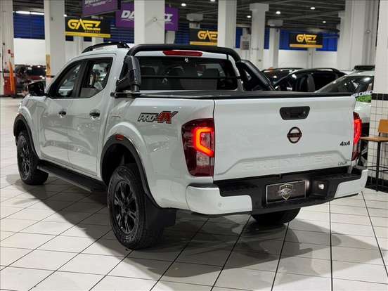 NISSAN-FRONTIER-2.3 16V TURBO DIESEL PRO4X CD 4X4 AUTOMÁTICO NISSAN-FRONTIER-2023