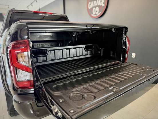 NISSAN-FRONTIER-2025