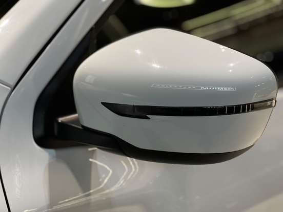 NISSAN-FRONTIER-2024