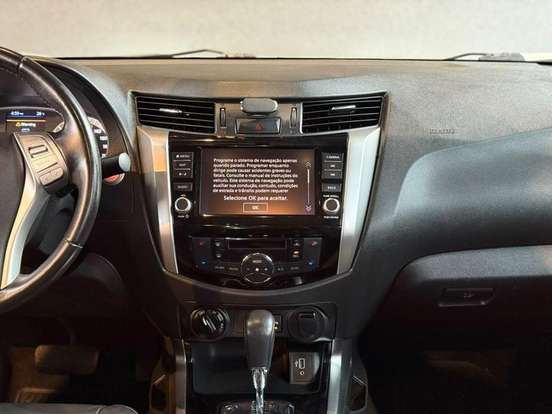 NISSAN-FRONTIER-2018