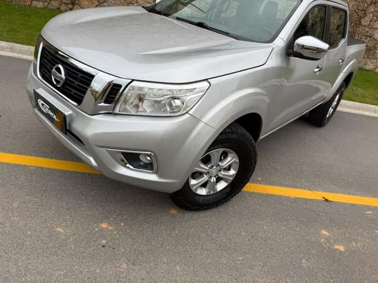NISSAN-FRONTIER-2019