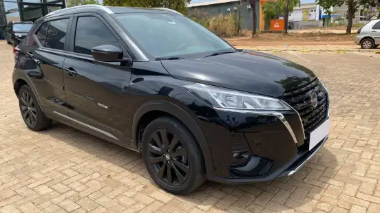 NISSAN-KICKS-2023