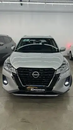 NISSAN-KICKS-2023