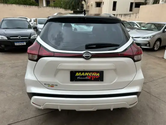 NISSAN-KICKS-2024