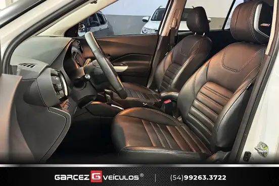 NISSAN-KICKS-2022
