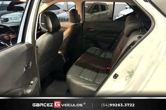 NISSAN-KICKS-2022