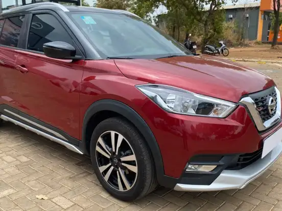 NISSAN-KICKS-1.6 16V FLEXSTART UEFA CHAMPIONS LEAGUE 4P XTRONIC NISSAN-KICKS-2019