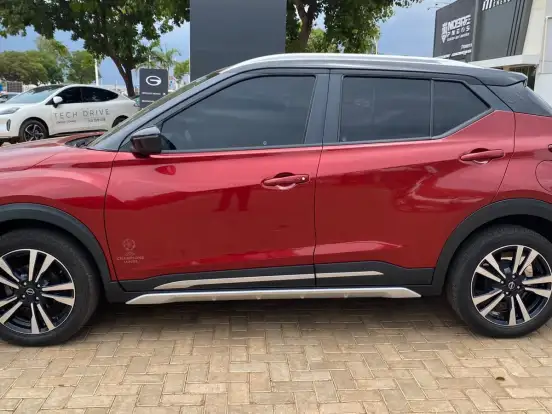 NISSAN-KICKS-1.6 16V FLEXSTART UEFA CHAMPIONS LEAGUE 4P XTRONIC NISSAN-KICKS-2019