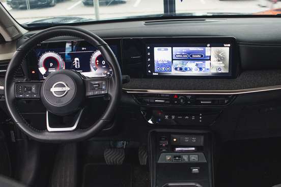 NISSAN-KICKS-2025