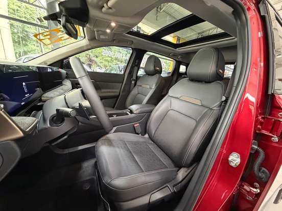 NISSAN-KICKS-2025