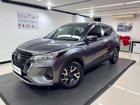 NISSAN-KICKS-2023