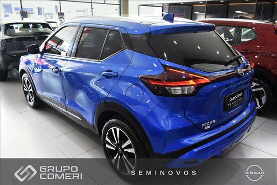 NISSAN-KICKS-2023