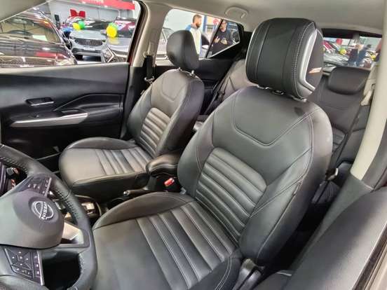 NISSAN-KICKS-2023