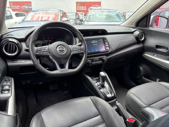NISSAN-KICKS-2024