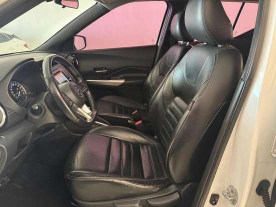 NISSAN-KICKS-2016