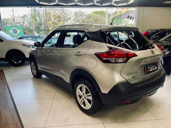 NISSAN-KICKS-2019