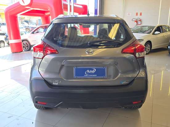 NISSAN-KICKS-2017