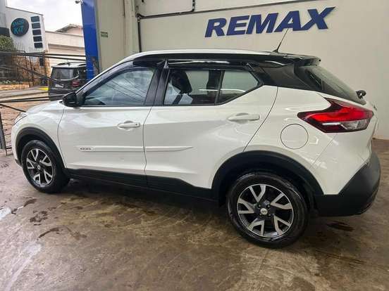NISSAN-KICKS-2018