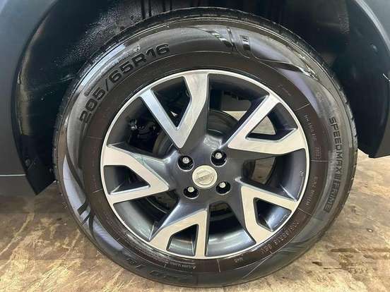 NISSAN-KICKS-2018