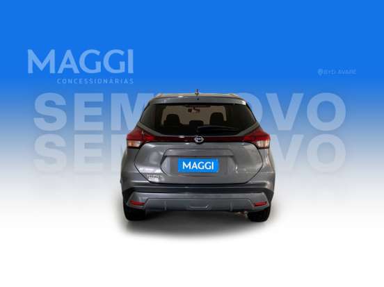 NISSAN-KICKS-2023