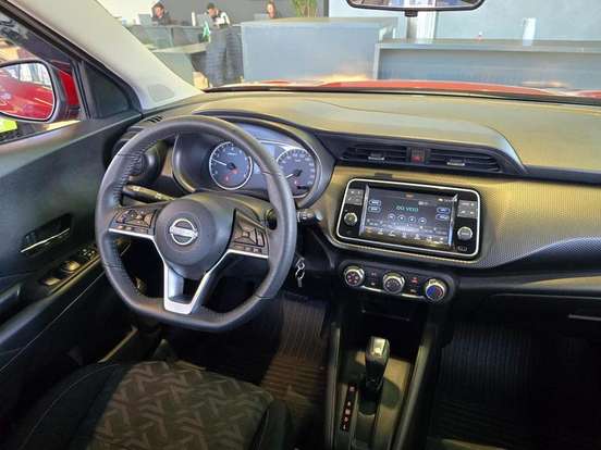 NISSAN-KICKS-2023