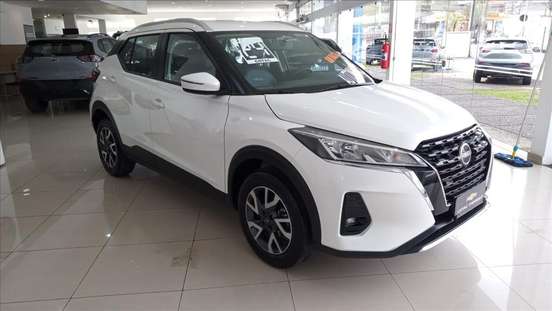 NISSAN-KICKS-2023