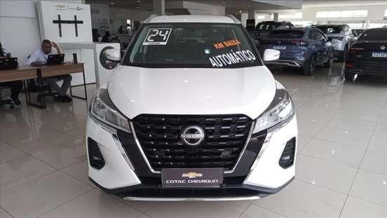 NISSAN-KICKS-2023