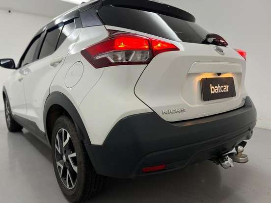 NISSAN-KICKS-2019