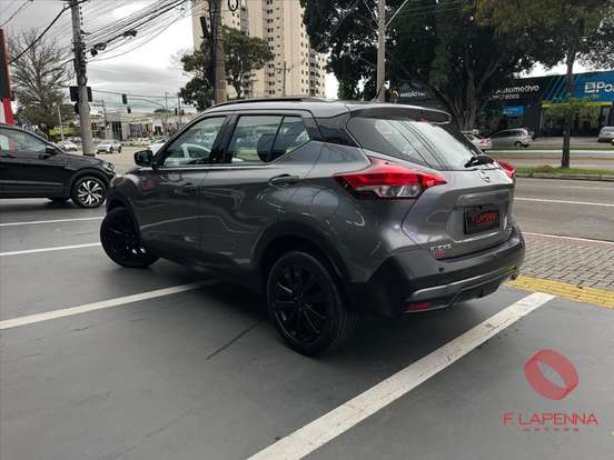NISSAN-KICKS-1.6 16V FLEXSTART SV 4P XTRONIC NISSAN-KICKS-2017