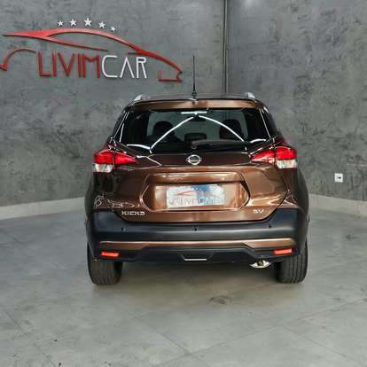 NISSAN-KICKS-2020