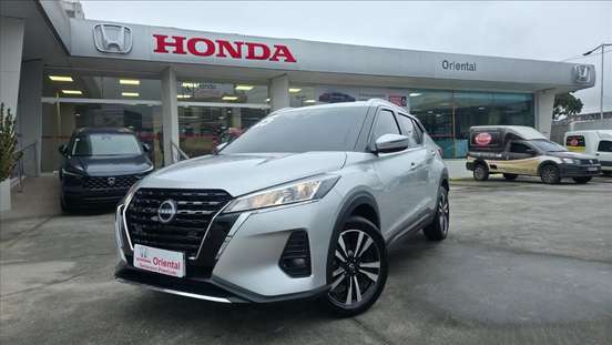 NISSAN-KICKS PLAY-2025