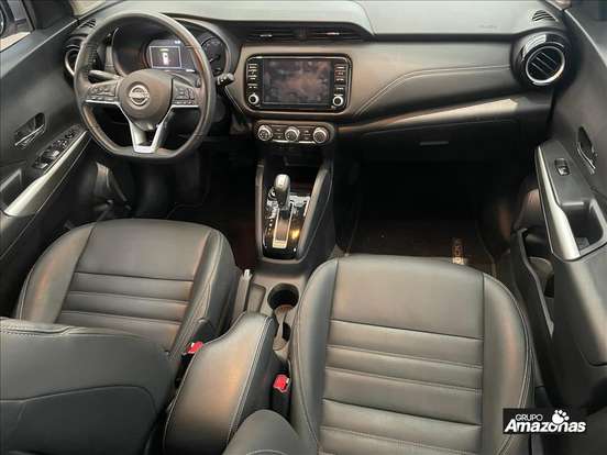 NISSAN-KICKS PLAY-2025