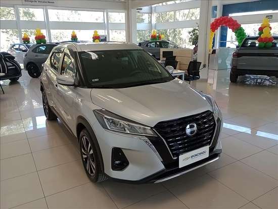 NISSAN-KICKS PLAY-2025