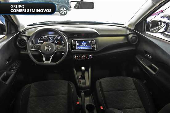 NISSAN-KICKS PLAY-2025