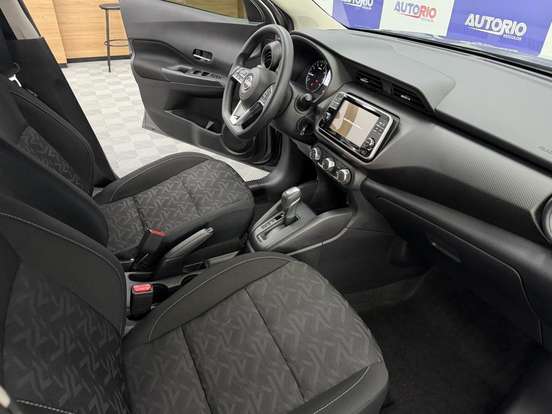 NISSAN-KICKS PLAY-2025