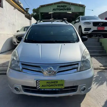 NISSAN-LIVINA-2012