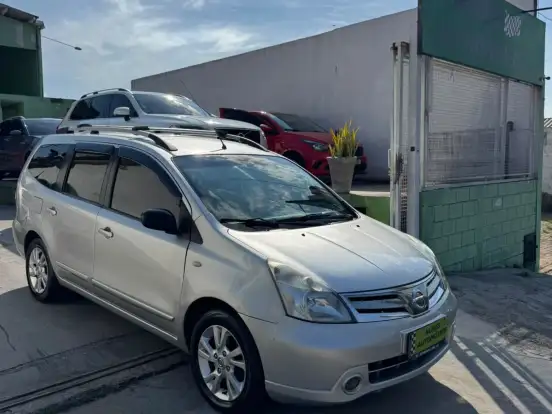 NISSAN-LIVINA-1.8 S 16V FLEX 4P AUTOMÁTICO NISSAN-LIVINA-2012