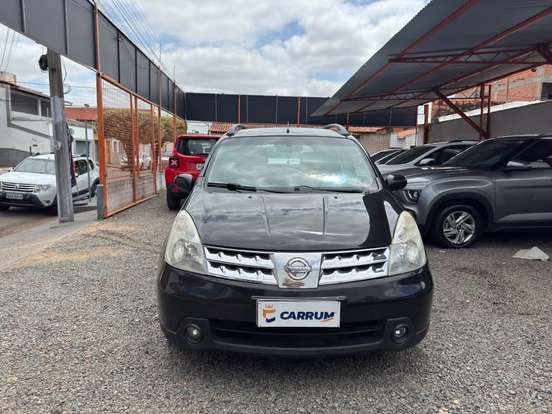 NISSAN-LIVINA-1.8 SL 16V FLEX 4P AUTOMÁTICO NISSAN-LIVINA-2010